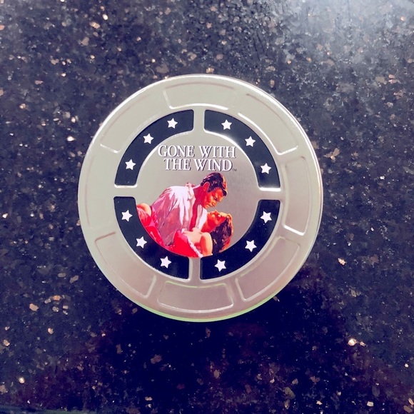 Gone With The Wind Quartz Analog Watch by Avon - Picture 3 of 6